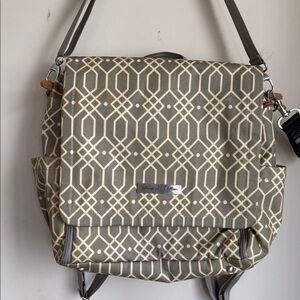 Petunia Pickle Bottom Geometric Gray and Cream Baby Bag